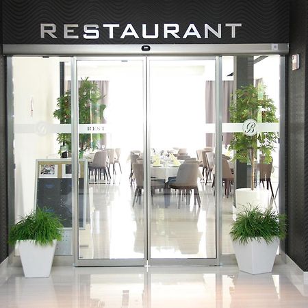 Bosphorus Hotel アレクシナツ エクステリア 写真