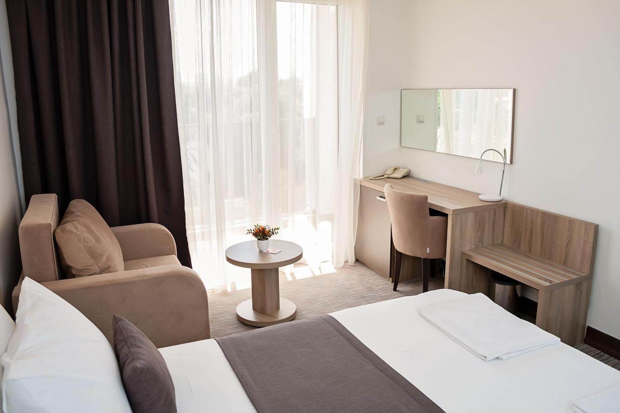 Bosphorus Hotel アレクシナツ エクステリア 写真